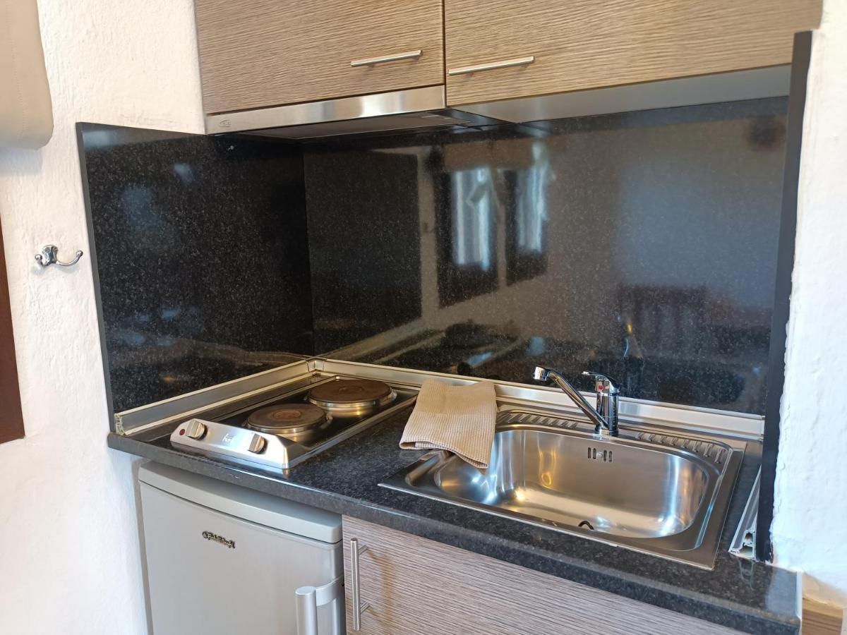 Marios Garden House Apartment Афитос Стая снимка