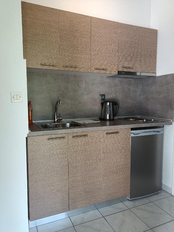 Marios Garden House Apartment Афитос Екстериор снимка