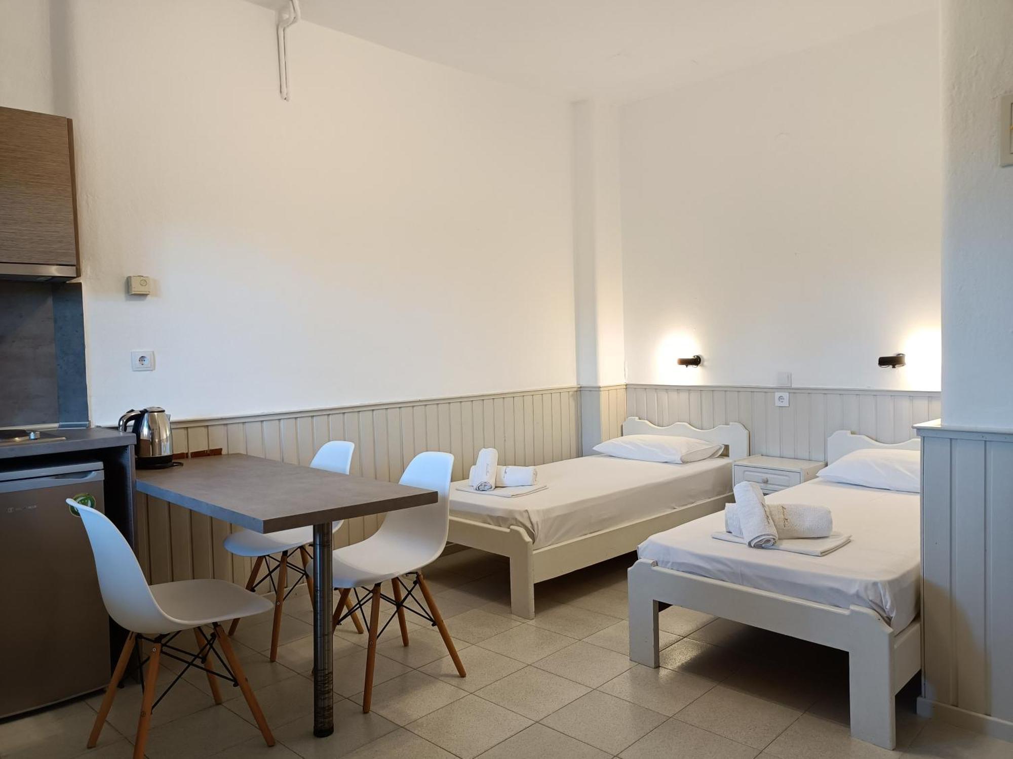 Marios Garden House Apartment Афитос Стая снимка