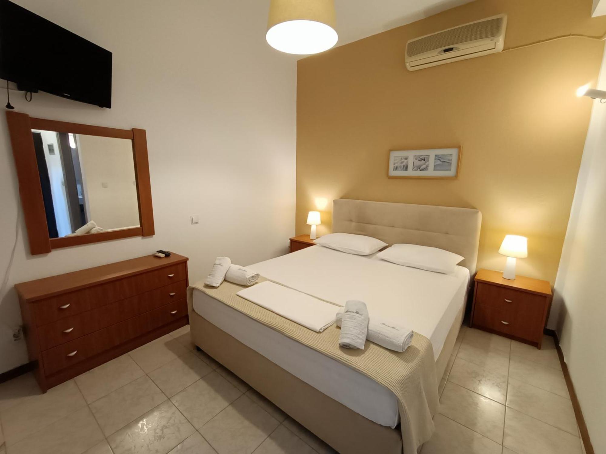 Marios Garden House Apartment Афитос Стая снимка
