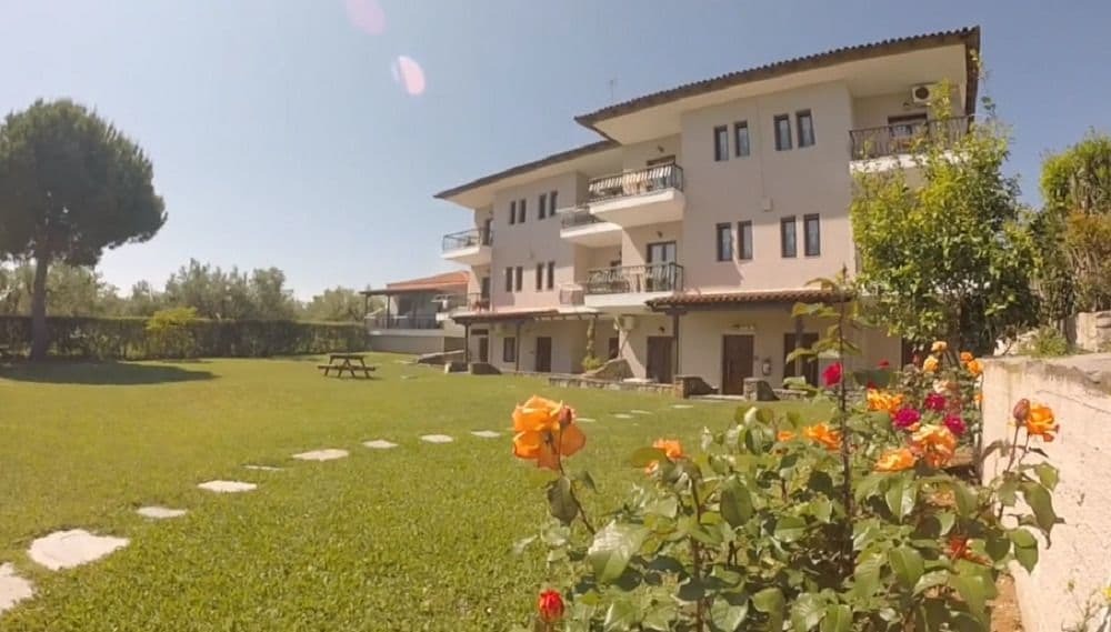 Marios Garden House Apartment Афитос Екстериор снимка